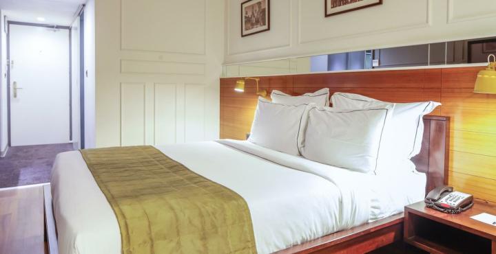 Escape Hotel & Spa Bangalore Extérieur photo