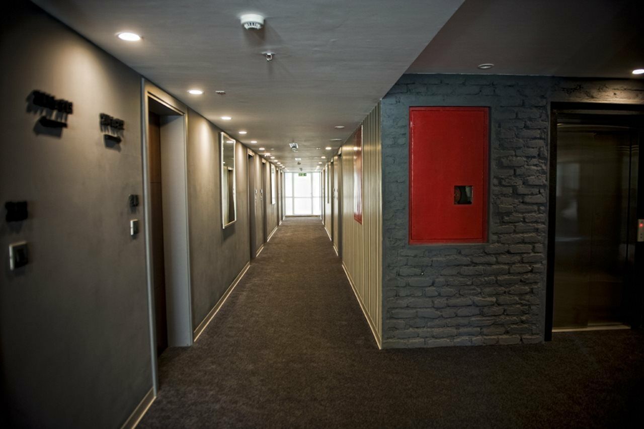Escape Hotel & Spa Bangalore Extérieur photo